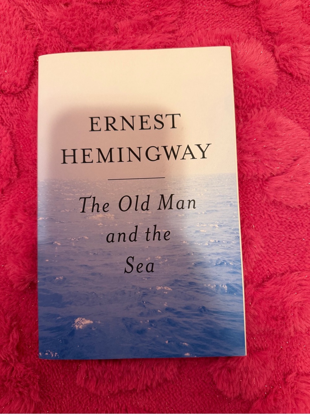 Ernest Hemingway "The Old Man and the Sea" - White & Blue Cover